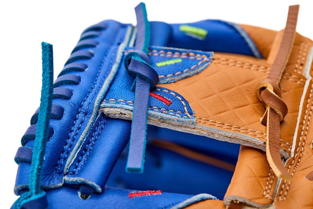 Youth Ball Glove - Ice Cream glove (Blue Razberry)
