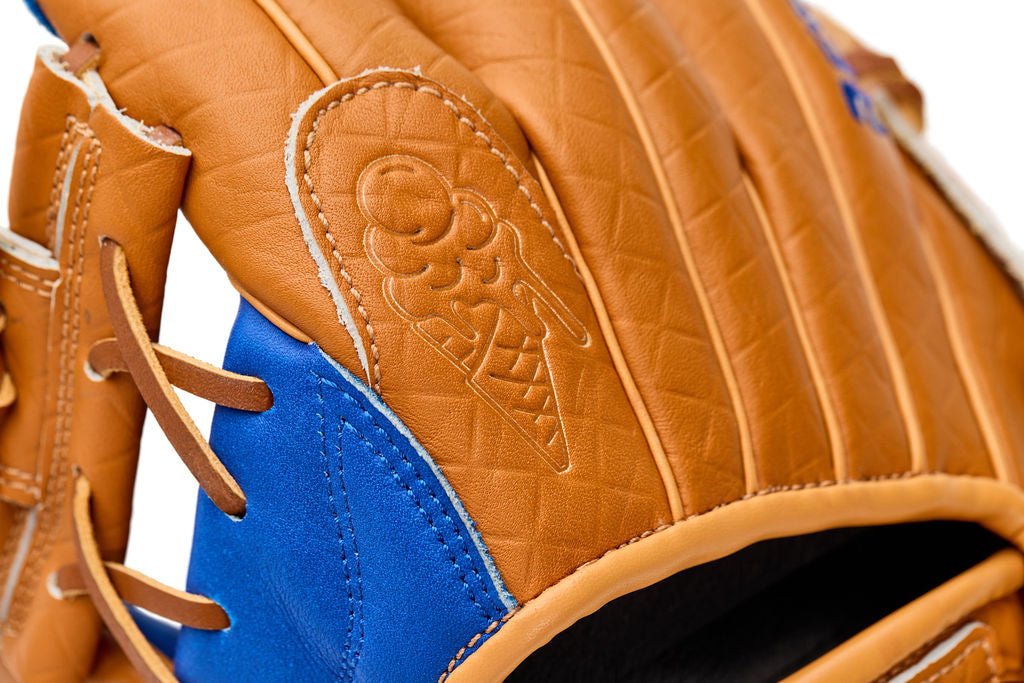 Youth Ball Glove - Ice Cream glove (Blue Razberry)